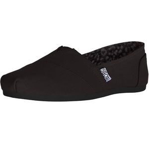 Skechers Women's Bobs Plush-Peace & Love Ballet Flat